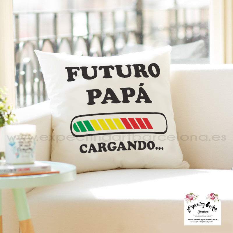 Cojín Personalizado "Futuro Papá, Cargando…" – Un Regalo Especial para Padres Primerizos