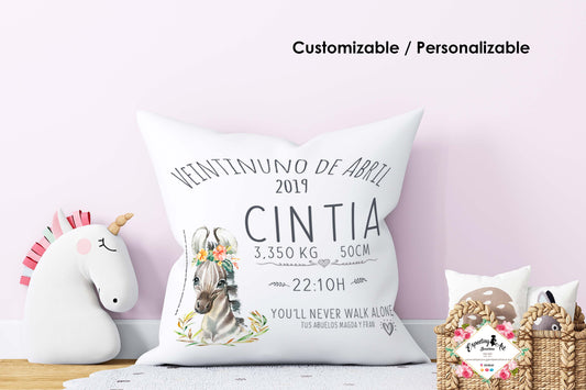 Cojín nacimiento de bebé personalizado con nombre| Modelo cebra Cintia| Funda desenfundable (35cm x 35cm 40cm x 40cm)